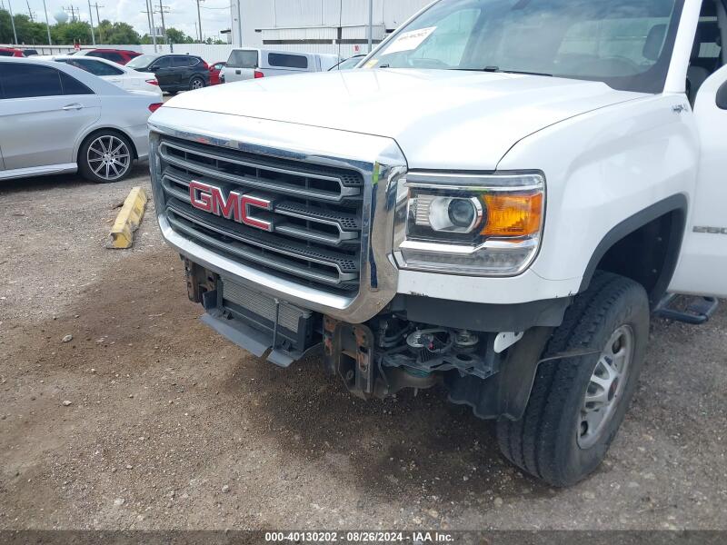 2018 GMC SIERRA 2500HD - 1GT12REG6JF137399 | SeoVin.biz