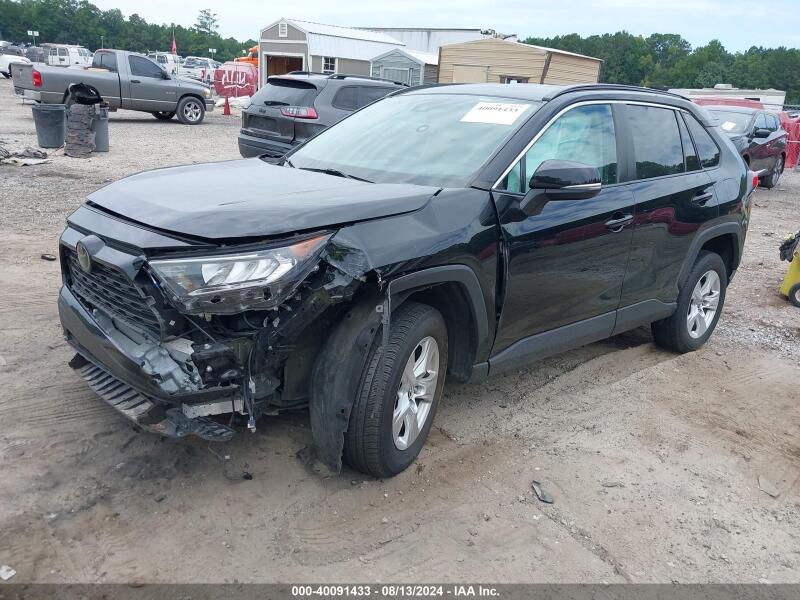 2021 TOYOTA RAV4 XLE - 2T3W1RFV8MC086885 | SeoVin.biz