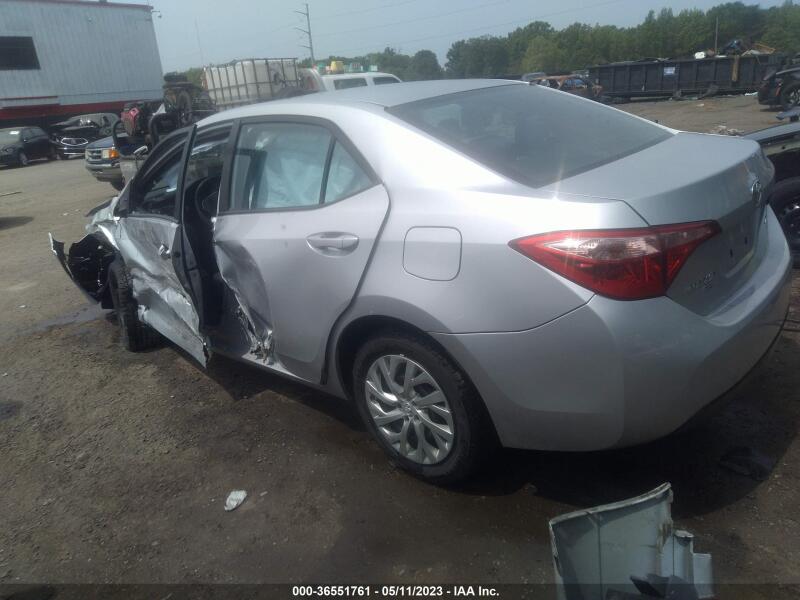 2018 TOYOTA COROLLA LE - 5YFBURHEXJP801589 | SeoVin.biz