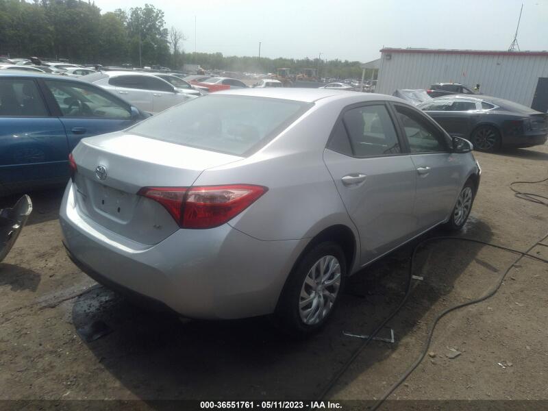 2018 TOYOTA COROLLA LE - 5YFBURHEXJP801589 | SeoVin.biz