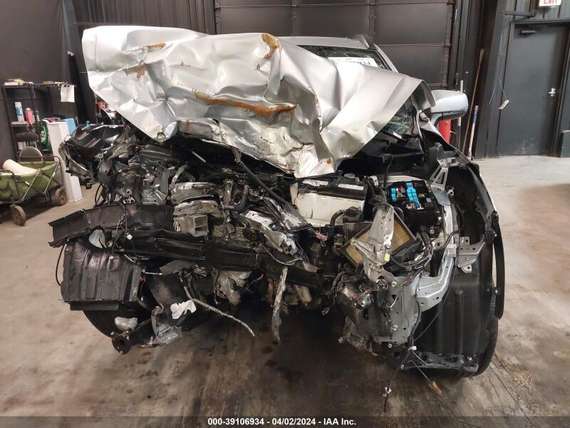 2022 TOYOTA COROLLA CROSS LE - 7MUBAABG3NV043585 | SeoVin.biz