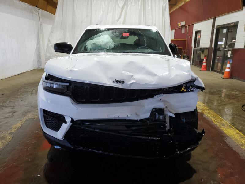 2024 JEEP GRAND CHEROKEE LAREDO - 1C4RJHAG0R8519918 | SeoVin.biz
