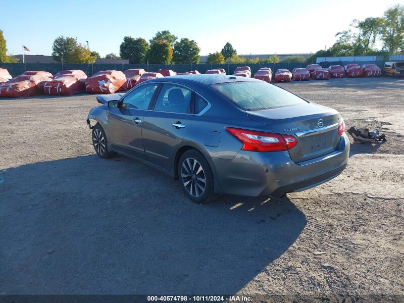 2017 NISSAN ALTIMA 2.5 SV - 1N4AL3AP8HC220575 | SeoVin.biz