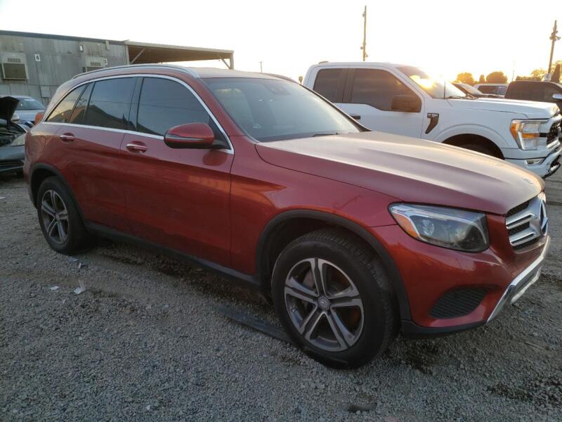 2016 MERCEDES-BENZ GLC 300 - WDC0G4JB9GF061061 | SeoVin.biz