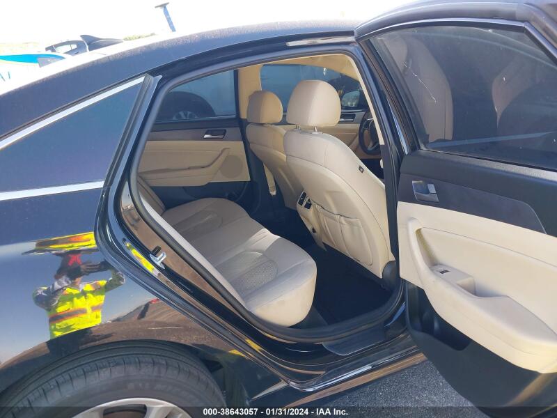 2019 HYUNDAI SONATA SEL - 5NPE34AF1KH764646 | SeoVin.biz