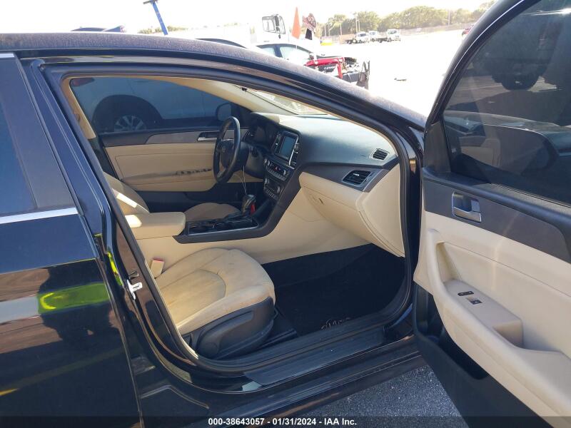 2019 HYUNDAI SONATA SEL - 5NPE34AF1KH764646 | SeoVin.biz