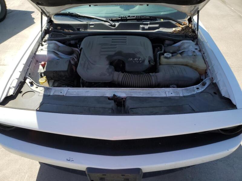 2015 DODGE CHALLENGER SXT - 2C3CDZAG1FH924375 | SeoVin.biz