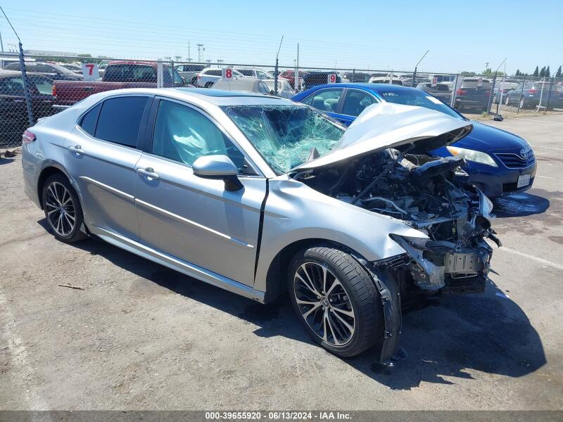 2018 TOYOTA CAMRY SE - 4T1B11HK9JU570053 | SeoVin.biz