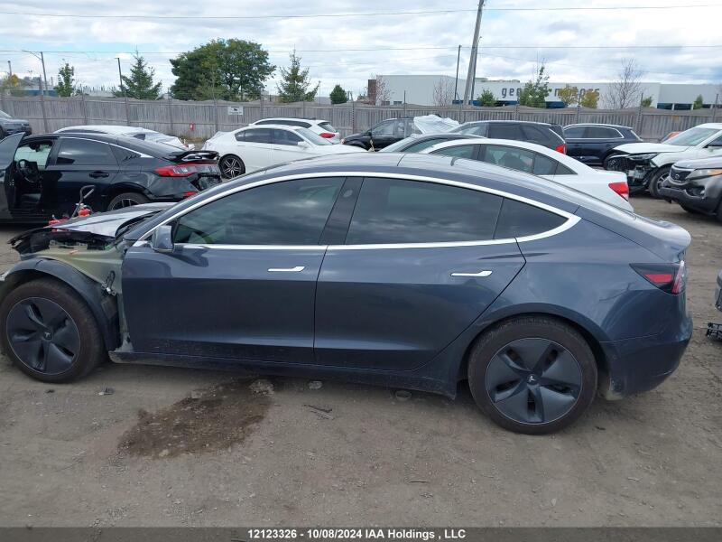 2019 TESLA MODEL 3 - 5YJ3E1EB2KF205712 | SeoVin.biz