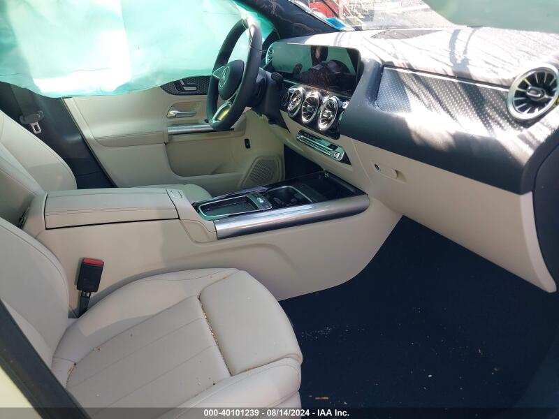 2025 MERCEDES-BENZ GLA 250 4MATIC - W1N4N4HB8SJ643315 | SeoVin.biz