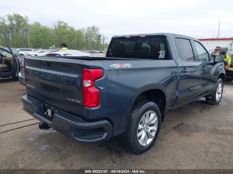 2021 CHEVROLET SILVERADO 1500 4WD  SHORT BED CUSTOM - 1GCPYBEK0MZ332941 | SeoVin.biz