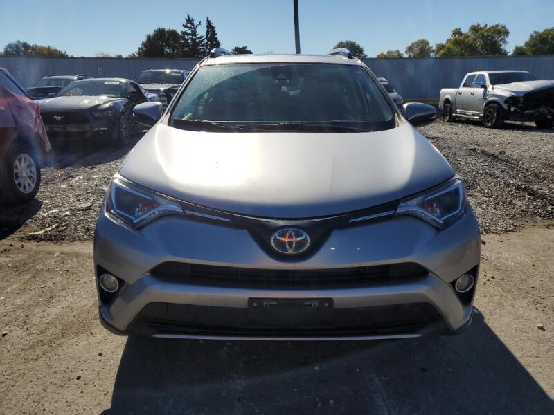 2017 TOYOTA RAV4 HV LE - JTMRJREV2HD079060 | SeoVin.biz