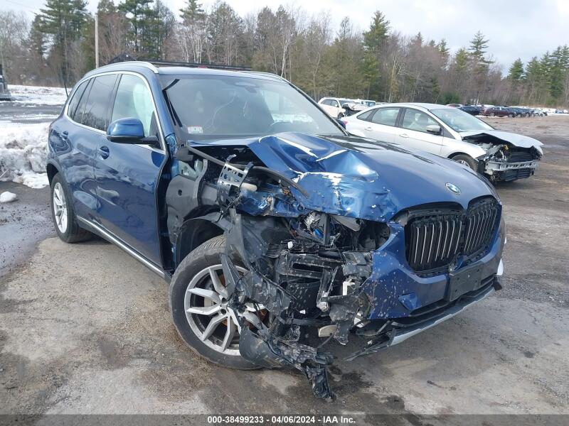 2019 BMW X5 XDRIVE40I - 5UXCR6C52KLL02760 | SeoVin.biz