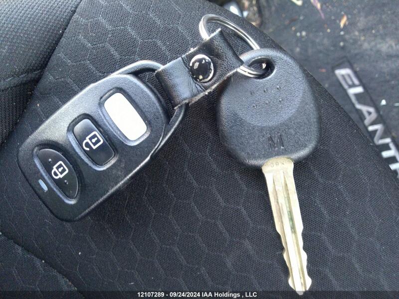 2019 HYUNDAI ELANTRA ESSENTIAL - KMHD74LF8KU889383 | SeoVin.biz