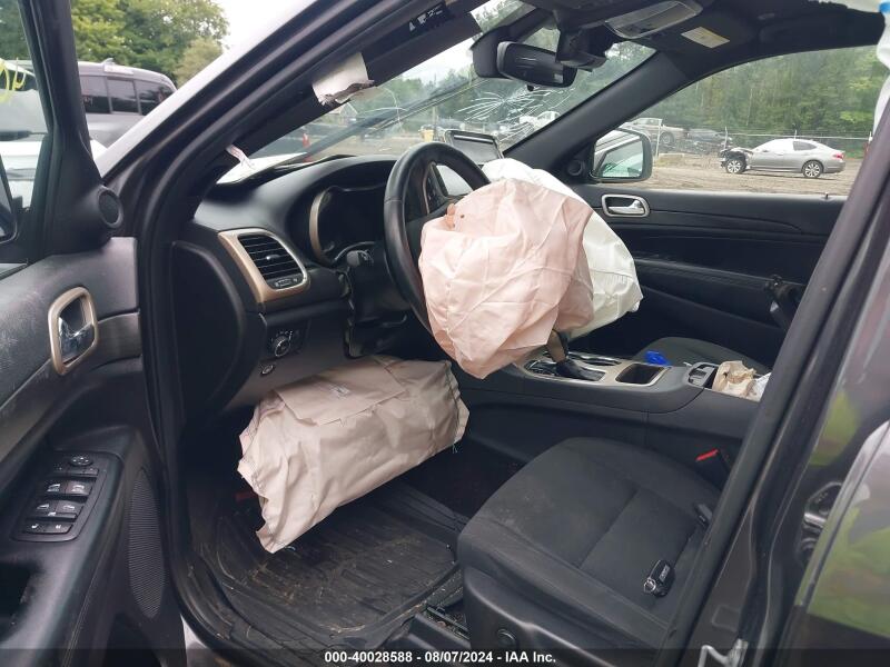 2017 JEEP GRAND CHEROKEE LAREDO 4X4 - 1C4RJFAG5HC769543 | SeoVin.biz