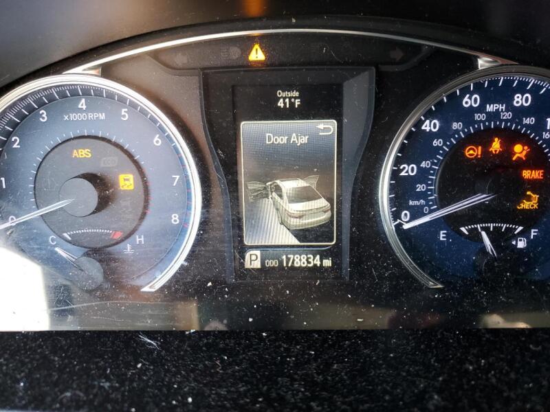 2016 TOYOTA CAMRY LE - 4T4BF1FK6GR549857 | SeoVin.biz