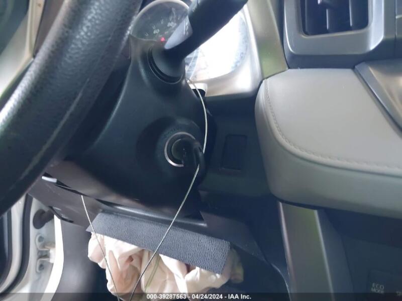 2015 TOYOTA RAV4 LE - JTMZFREVXFD076213 | SeoVin.biz