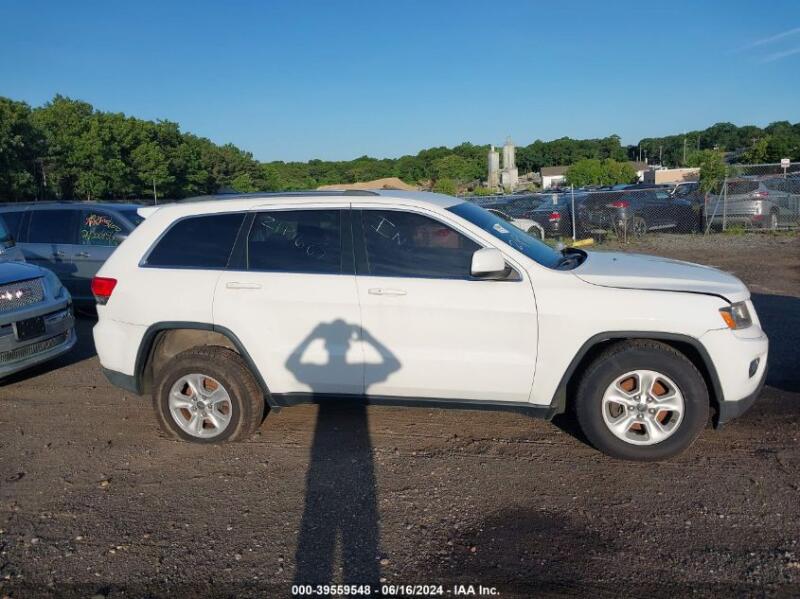 2015 JEEP GRAND CHEROKEE LAREDO - 1C4RJFAG8FC675590 | SeoVin.biz