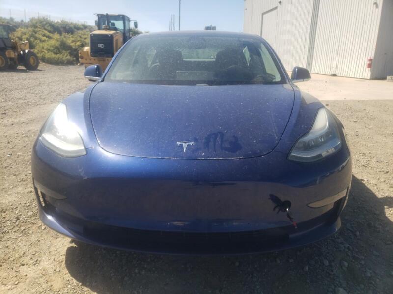 2018 TESLA MODEL 3 - 5YJ3E1EA1JF160915 | SeoVin.biz