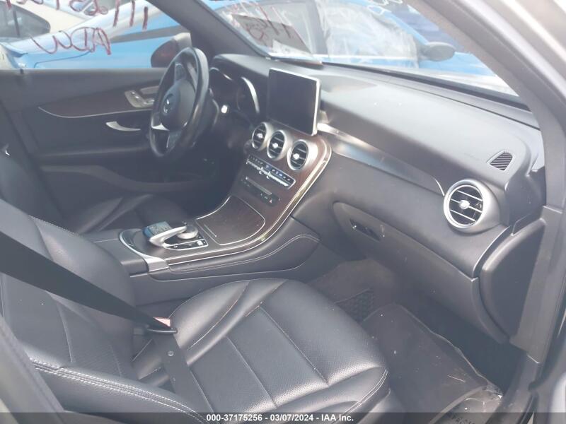 2019 MERCEDES-BENZ GLC 350E - WDC0G5EB2KF597746 | SeoVin.biz