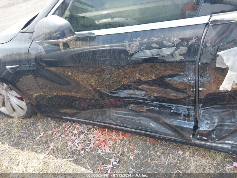 2017 TESLA MODEL S - 5YJSA1E44HF191054 | SeoVin.biz