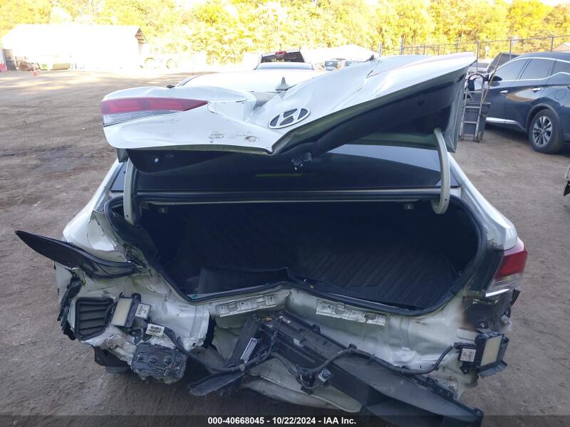 2018 HYUNDAI SONATA SEL - 5NPE34AF8JH613902 | SeoVin.biz