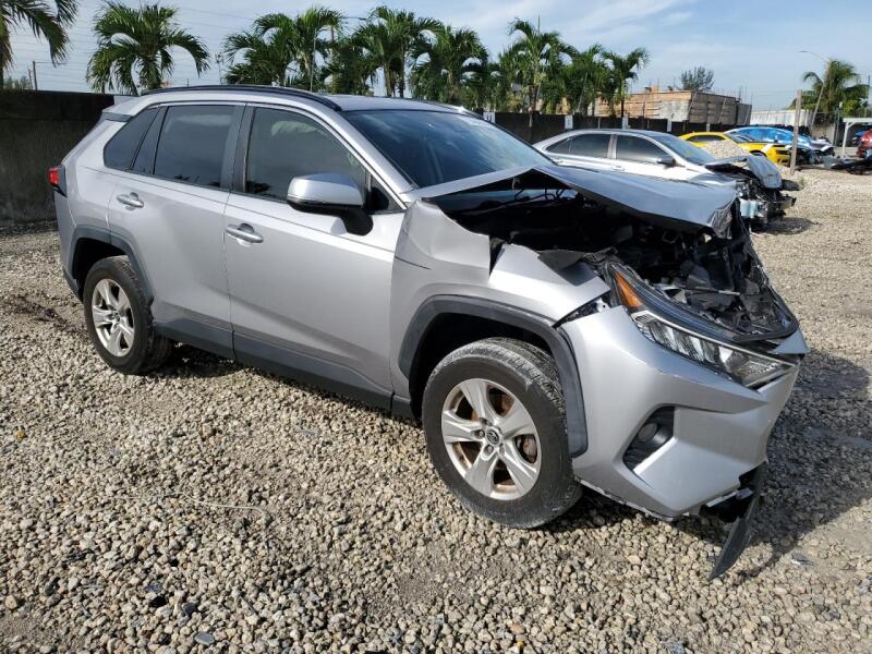 2019 TOYOTA RAV4 XLE - JTMW1RFVXKD031623 | SeoVin.biz