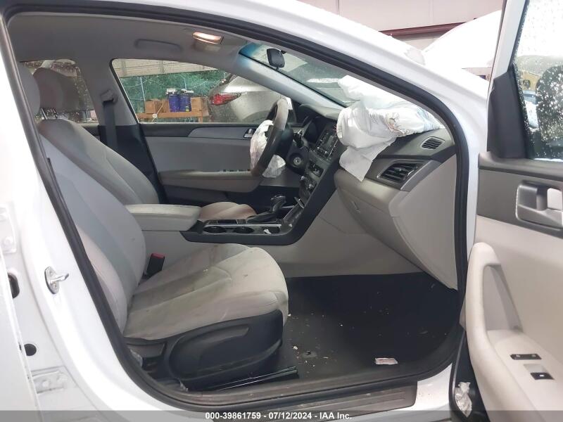 2016 HYUNDAI SONATA - 5NPE24AF9GH419228 | SeoVin.biz