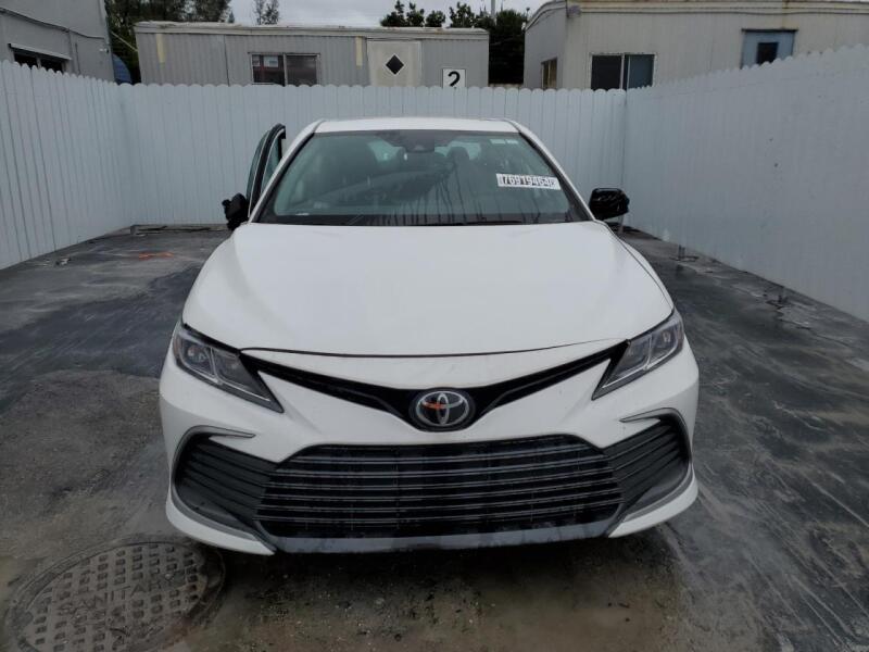 2024 TOYOTA CAMRY LE - 4T1C11AK3RU224221 | SeoVin.biz