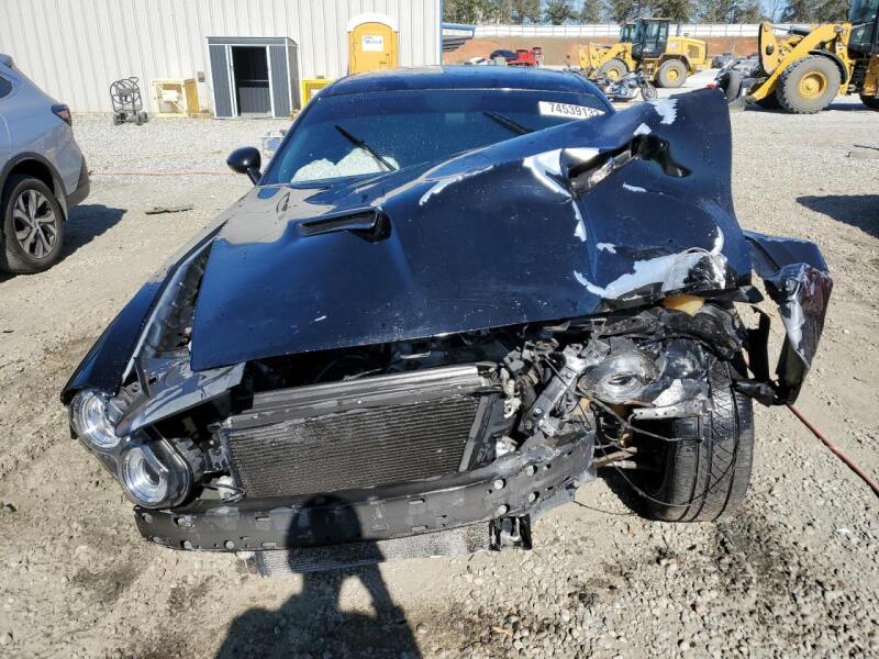 2015 DODGE CHALLENGER SXT - 2C3CDZAT5FH714990 | SeoVin.biz