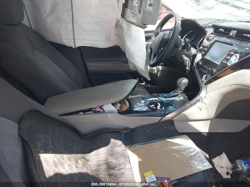 2018 TOYOTA CAMRY LE - 4T1B11HK6JU577526 | SeoVin.biz