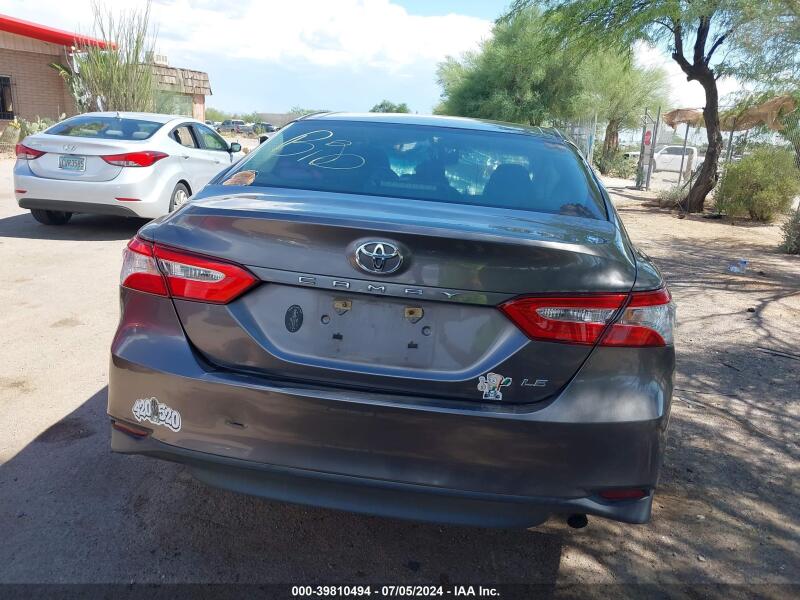 2018 TOYOTA CAMRY LE - 4T1B11HK6JU577526 | SeoVin.biz