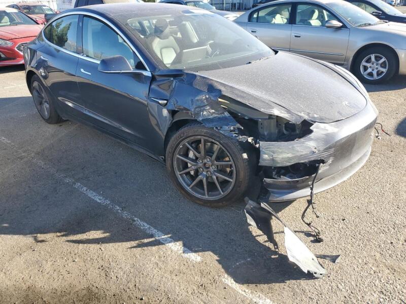 2018 TESLA MODEL 3 - 5YJ3E1EBXJF089836 | SeoVin.biz