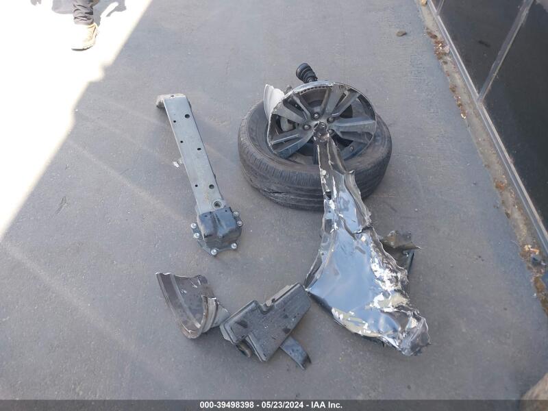 2018 TOYOTA RAV4 XLE - 2T3RFREV2JW807762 | SeoVin.biz