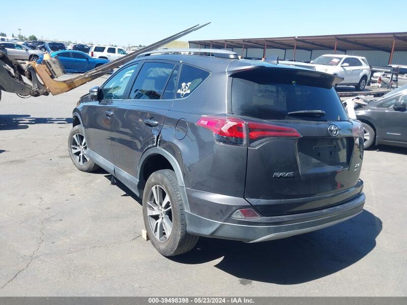 2018 TOYOTA RAV4 XLE - 2T3RFREV2JW807762 | SeoVin.biz