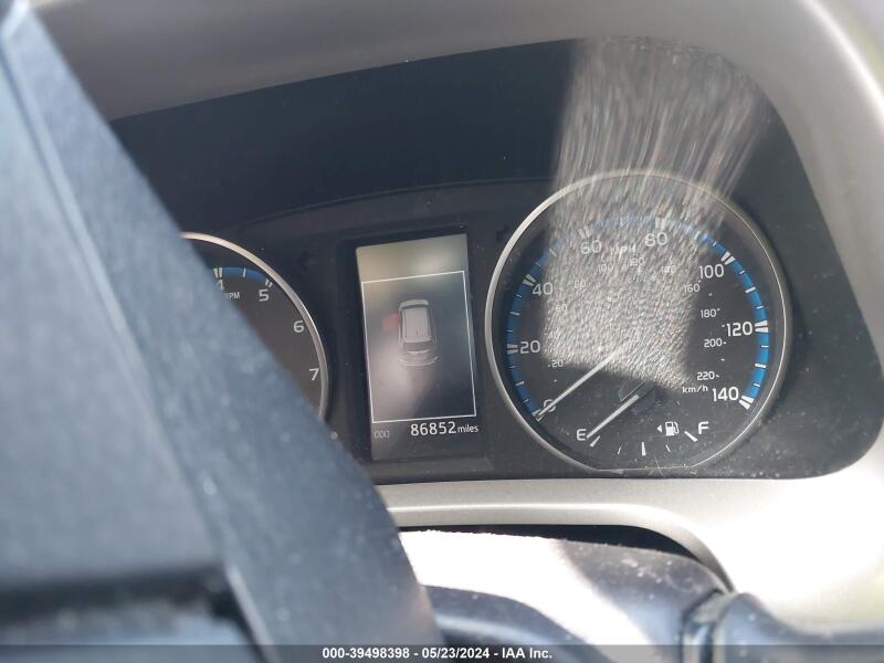 2018 TOYOTA RAV4 XLE - 2T3RFREV2JW807762 | SeoVin.biz