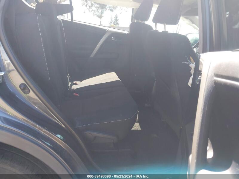 2018 TOYOTA RAV4 XLE - 2T3RFREV2JW807762 | SeoVin.biz