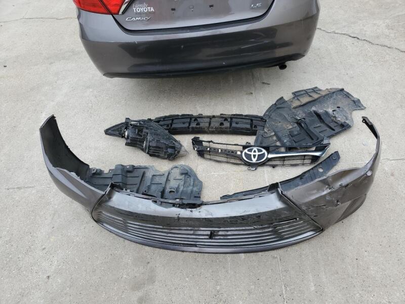 2017 TOYOTA CAMRY LE - 4T1BF1FK0HU807592 | SeoVin.biz