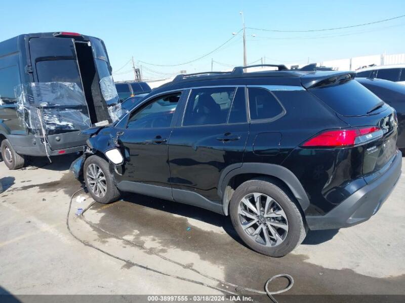 2023 TOYOTA COROLLA CROSS XLE - 7MUDAAAG8PV039481 | SeoVin.biz