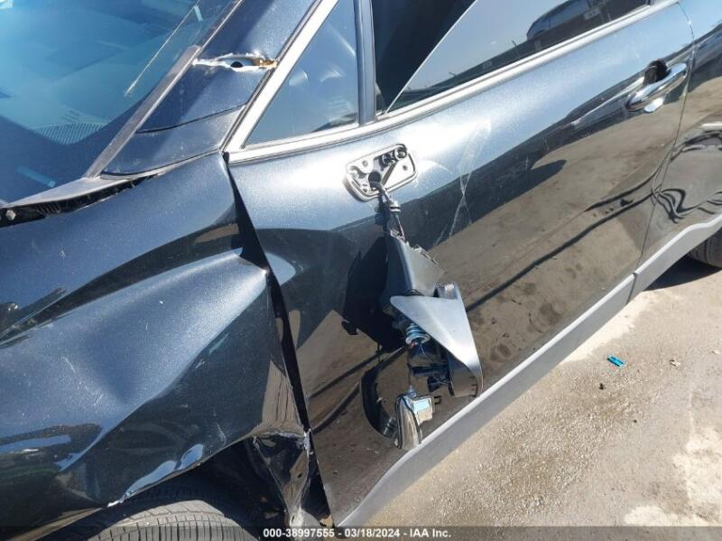 2023 TOYOTA COROLLA CROSS XLE - 7MUDAAAG8PV039481 | SeoVin.biz