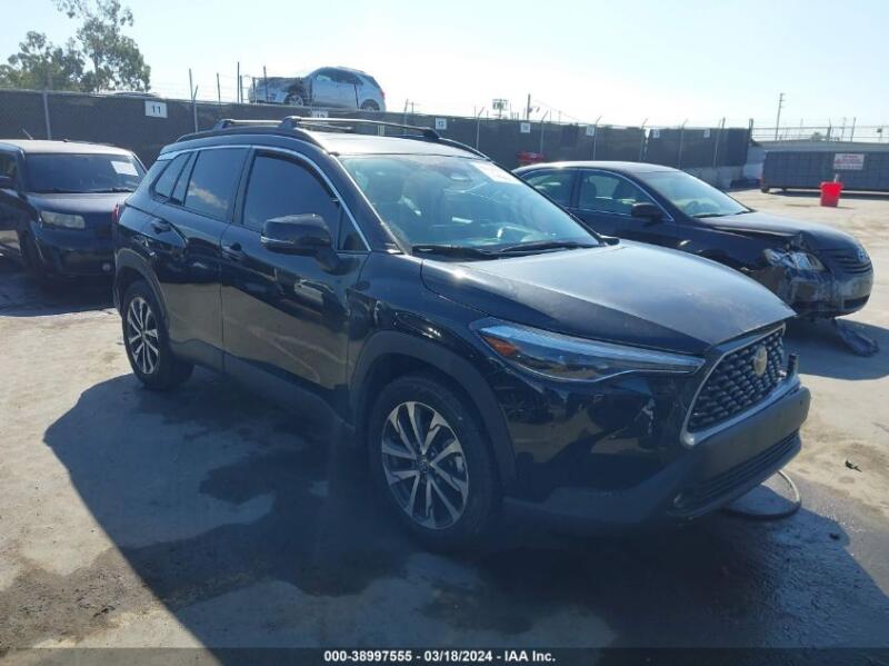 2023 TOYOTA COROLLA CROSS XLE - 7MUDAAAG8PV039481 | SeoVin.biz