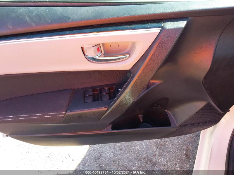 2018 TOYOTA COROLLA LE - 5YFBURHE3JP805158 | SeoVin.biz