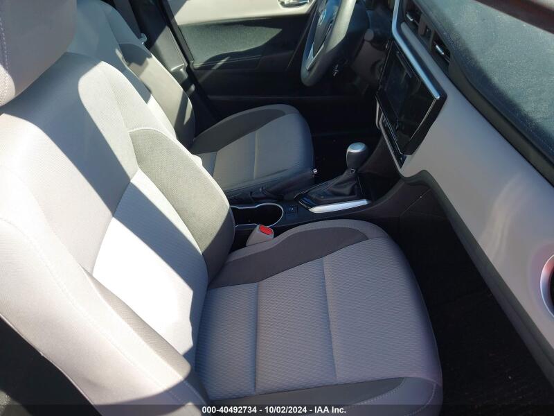 2018 TOYOTA COROLLA LE - 5YFBURHE3JP805158 | SeoVin.biz