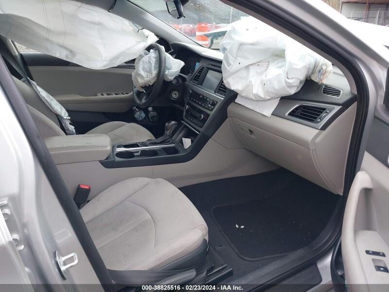 2016 HYUNDAI SONATA SE - 5NPE24AF3GH364985 | SeoVin.biz