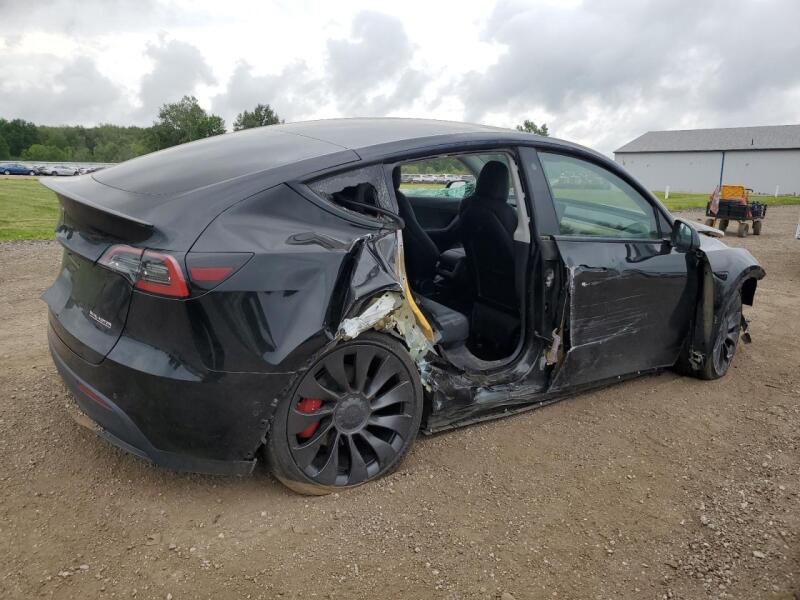 2022 TESLA MODEL Y - 7SAYGDEF8NF389954 | SeoVin.biz