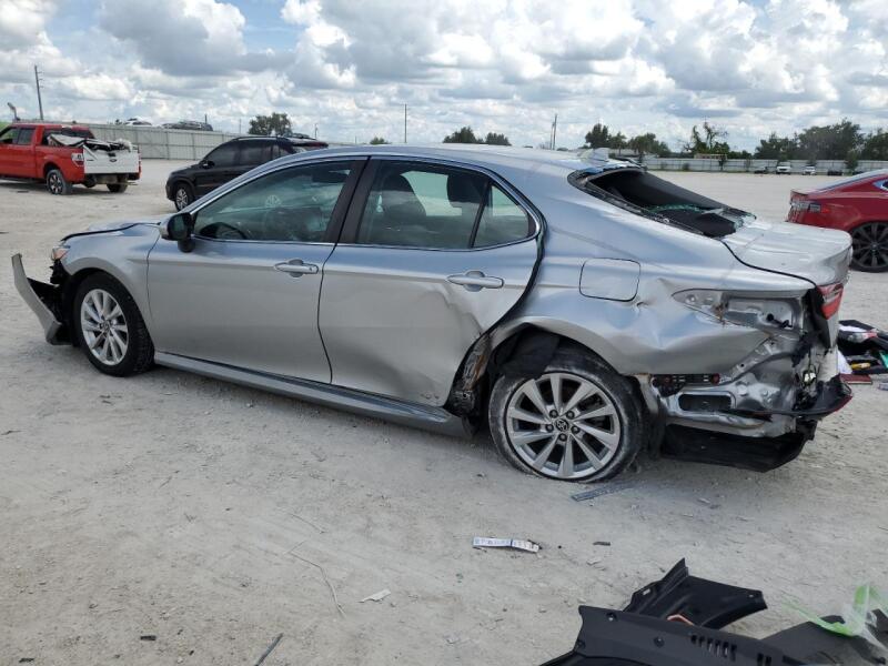 2021 TOYOTA CAMRY LE - 4T1C11AK7MU542660 | SeoVin.biz