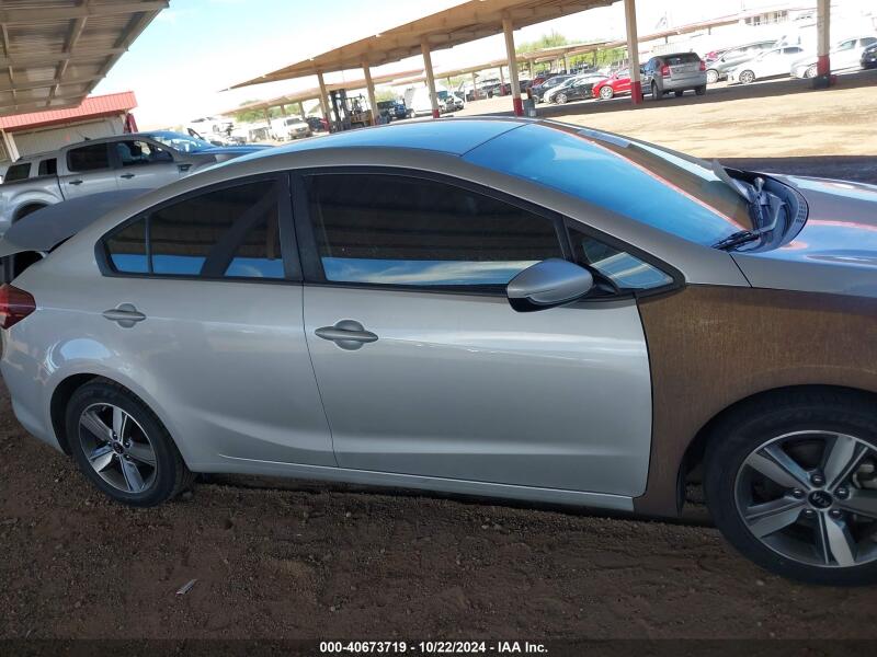 2018 KIA FORTE LX - 3KPFL4A78JE166702 | SeoVin.biz