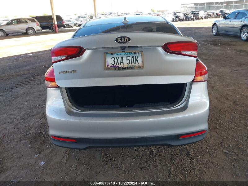 2018 KIA FORTE LX - 3KPFL4A78JE166702 | SeoVin.biz