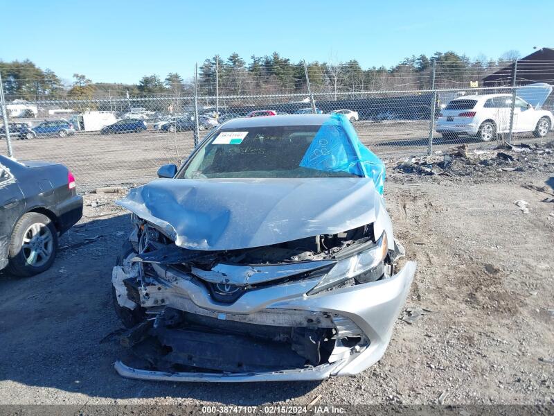 2018 TOYOTA CAMRY LE - 4T1B11HK5JU024141 | SeoVin.biz