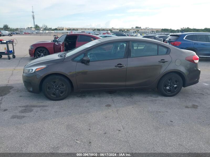 2017 KIA FORTE LX - 3KPFK4A71HE133232 | SeoVin.biz